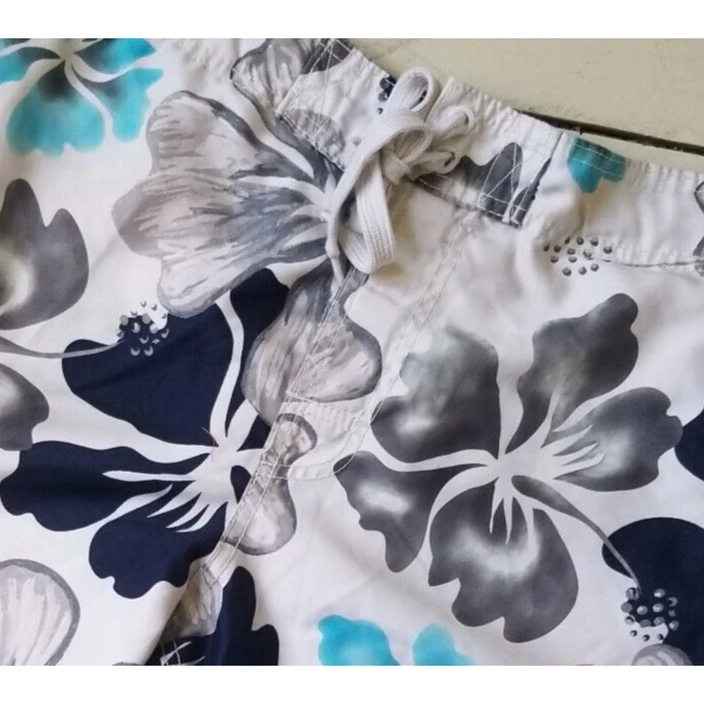 OP Swim Floral Shorts Men - Size M ( 32/34)
